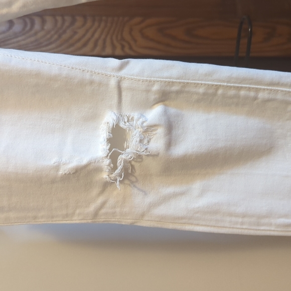 Distressed White Jeans - Picture 2 of 4